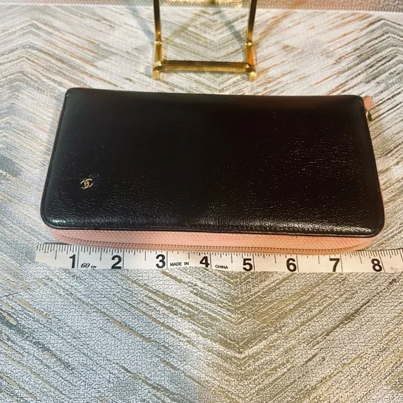 Chanel black and pink zipper long wallet